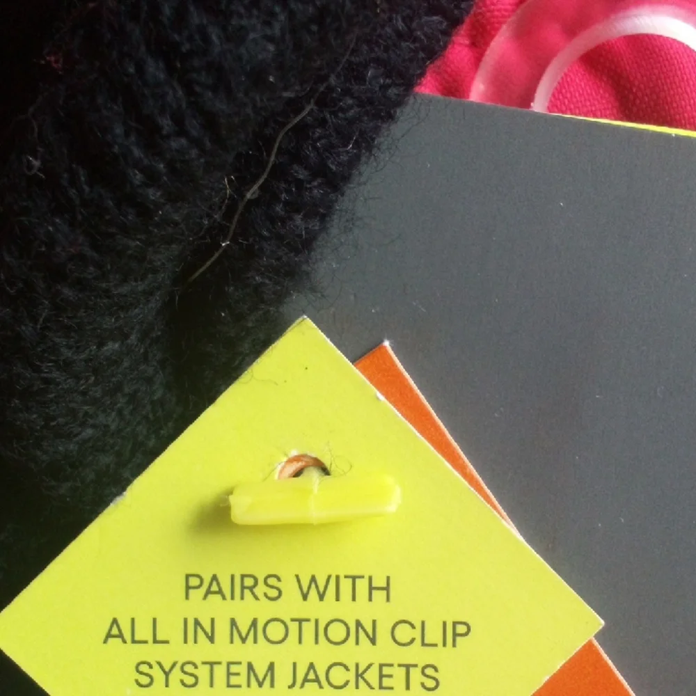 All in Motion Pink and Black Insulated Mittens